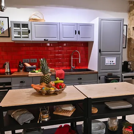 Il Luzzu - For You! 3* Виктория