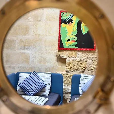 Il Luzzu - For You! 3* Виктория