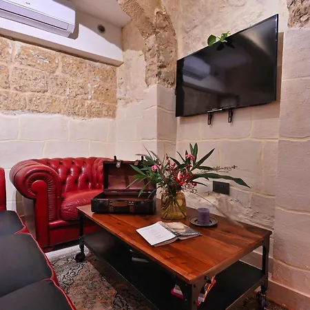 Il Luzzu - For You! 3*