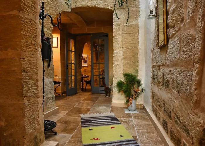 Il Luzzu - For You! 3* Victoria